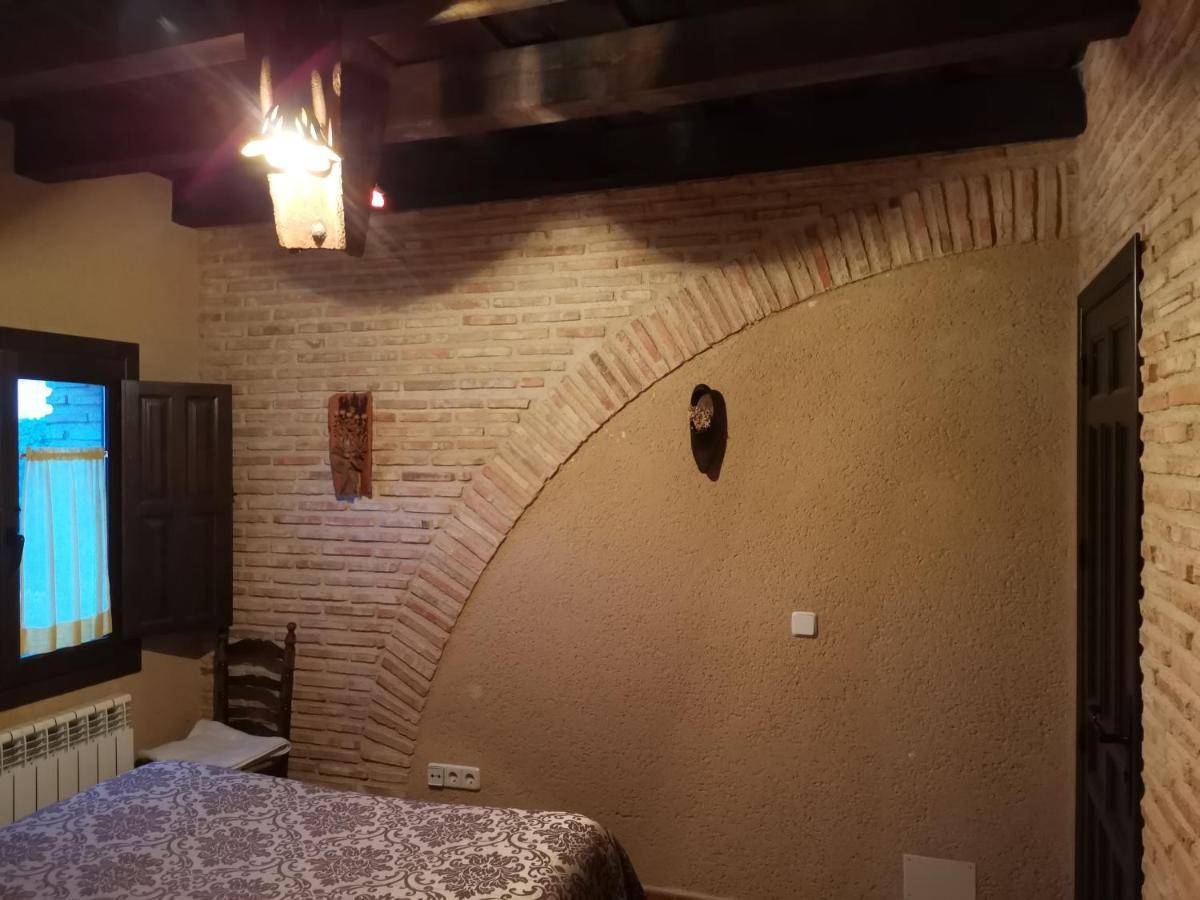 Casa Rural La Casa De Los Pollos Turrubuelo Esterno foto