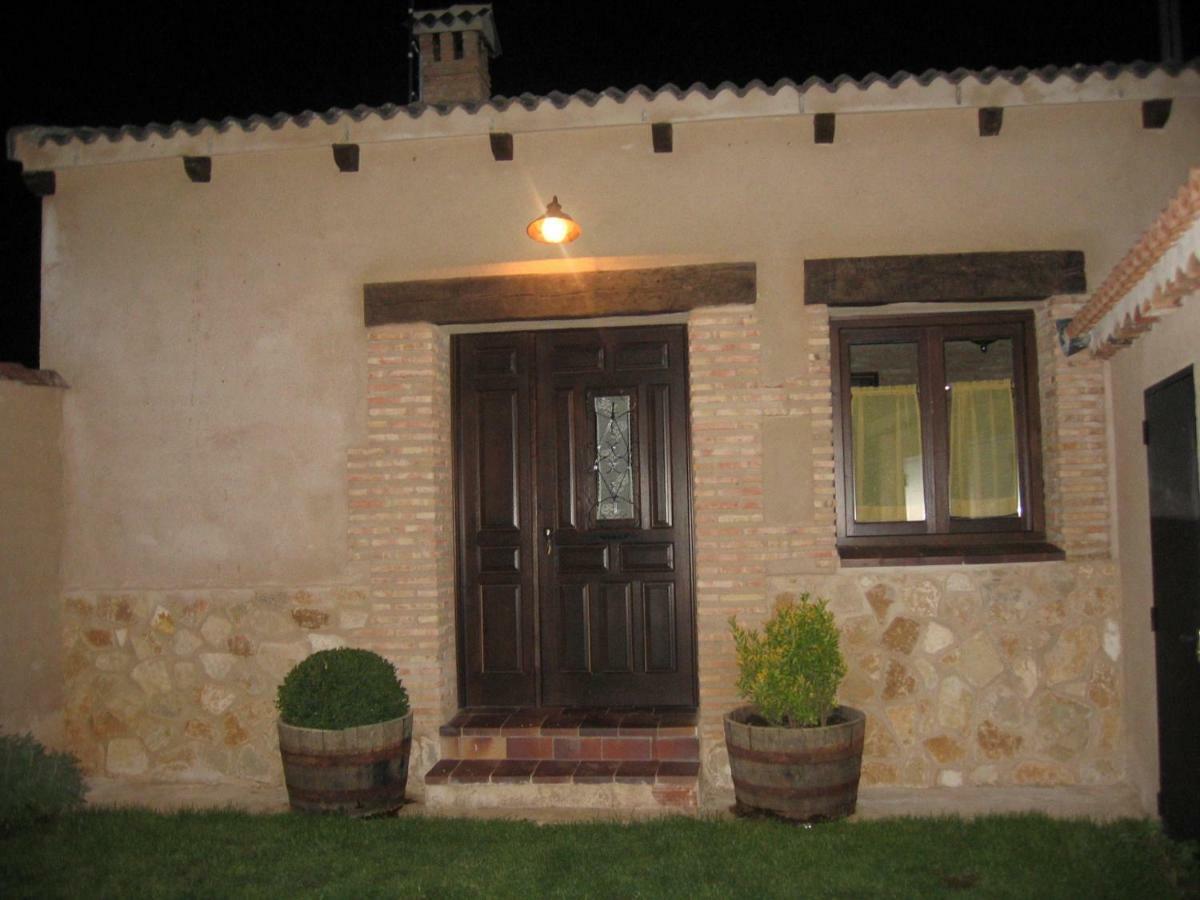 Casa Rural La Casa De Los Pollos Turrubuelo Esterno foto